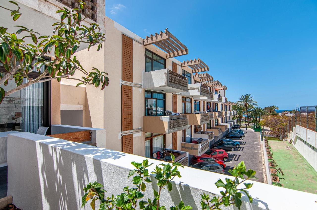 Central 2 Bedroom Apartment Playa De Las Americas Exterior foto